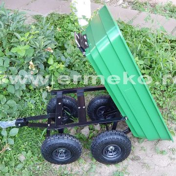 Carucior pe 4 roti